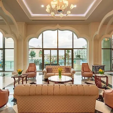 Alan Xafira Deluxe & Hotel